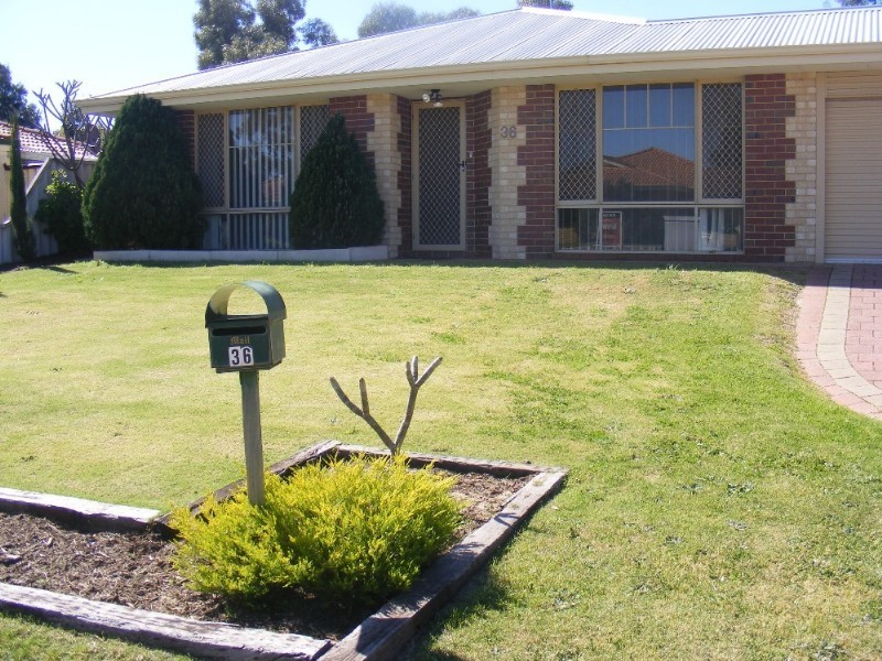 36 Ellamere Retreat, Maddington WA 6109