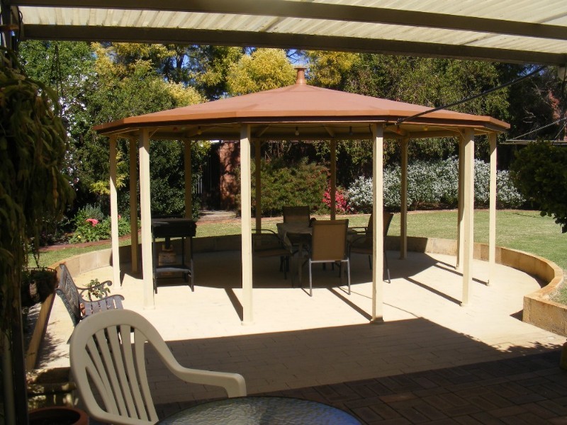 16 Corbett Street, Gosnells WA 6110