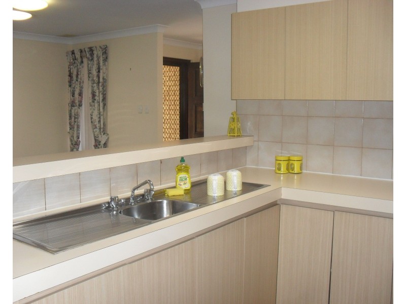 4/5 Astley Street, Gosnells WA 6110