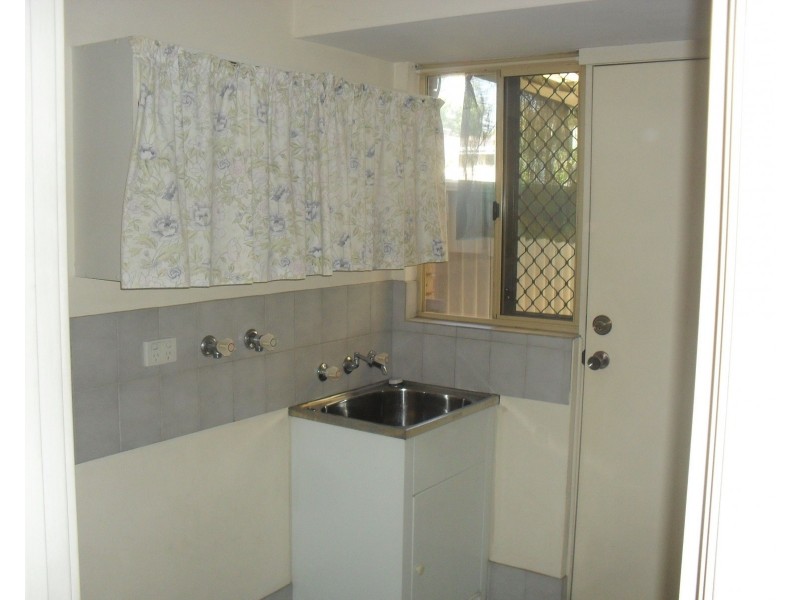 4/5 Astley Street, Gosnells WA 6110