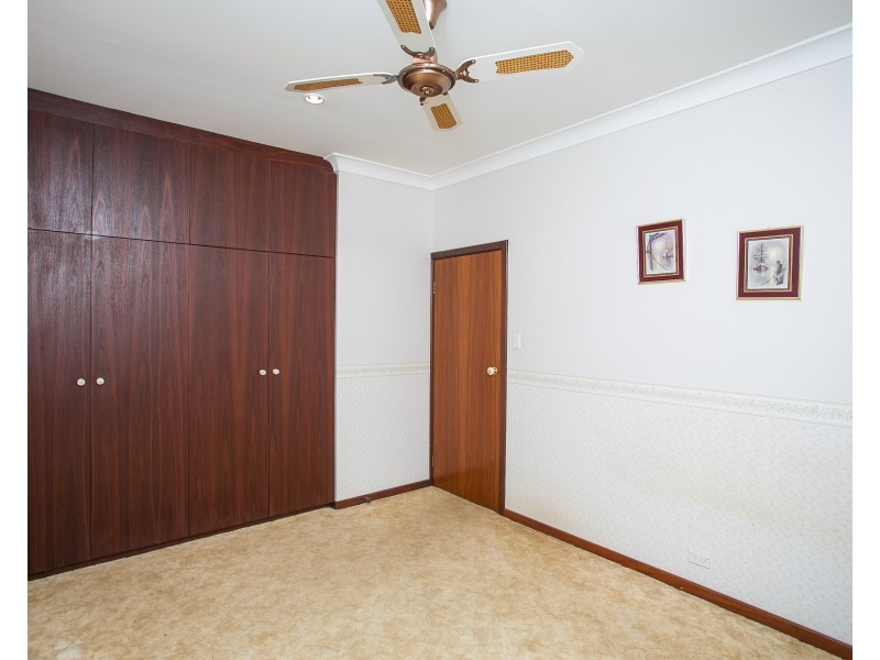 158 Springfield Road, Bedfordale WA 6112