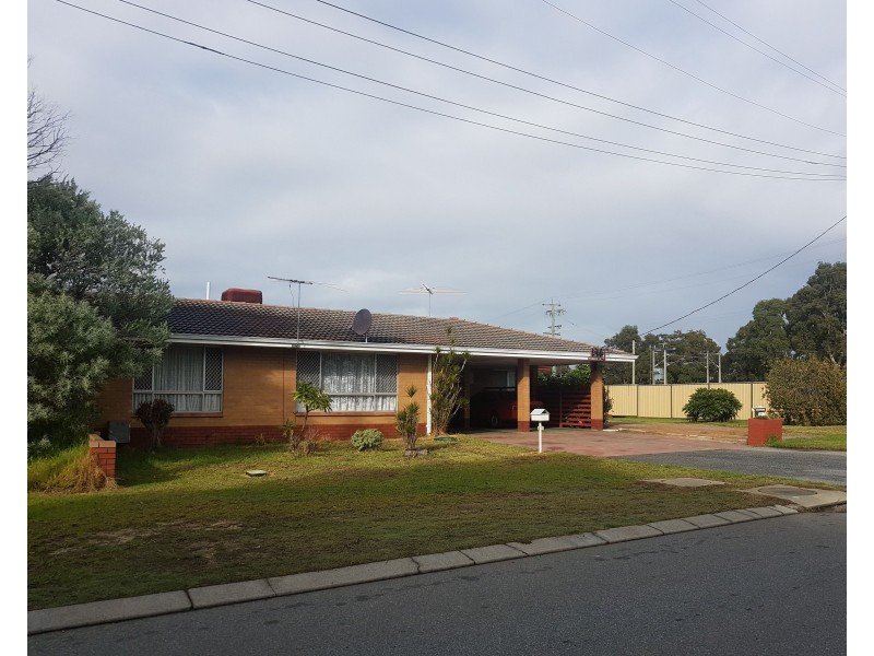 2/1 Manning Avenue, Gosnells WA 6110