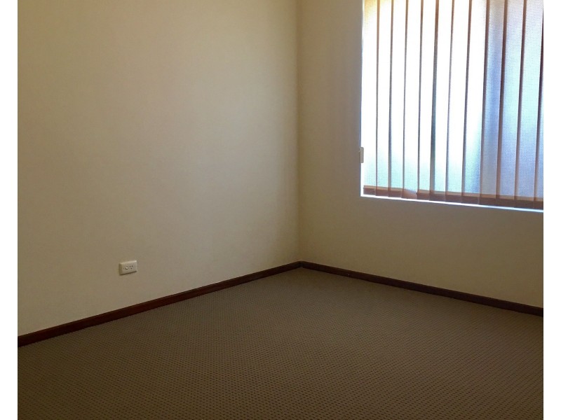 7/1 Heron Place, Maddington WA 6109