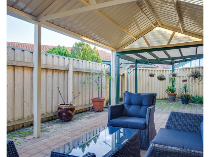 5/2 Glennis Close, Gosnells WA 6110