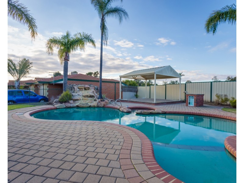 5/2 Glennis Close, Gosnells WA 6110