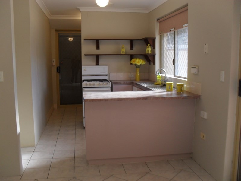 43 Lancaster Place, Maddington WA 6109