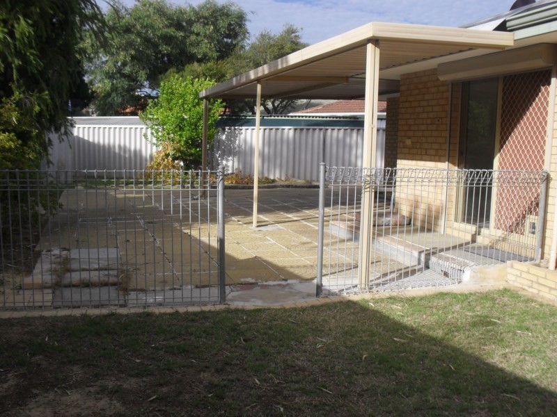 43 Lancaster Place, Maddington WA 6109