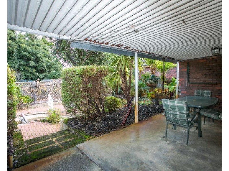 15 Bardfield Way, Gosnells WA 6110