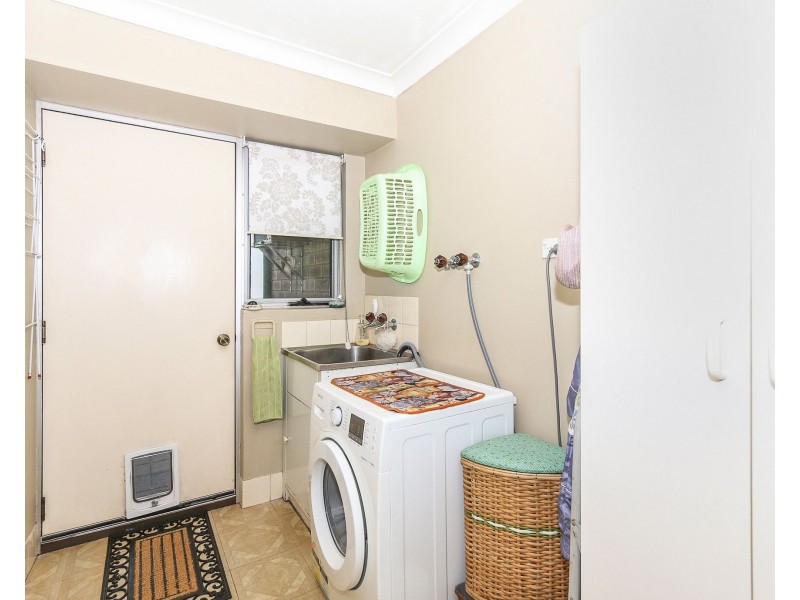 4 Ivanhoe Place, Gosnells WA 6110