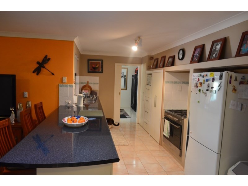 9 Yampi Court, Huntingdale WA 6110