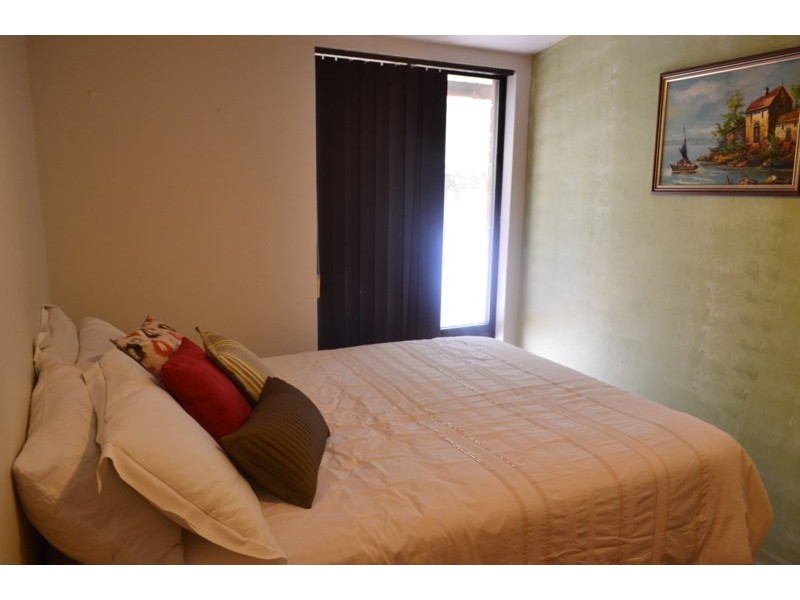 9 Yampi Court, Huntingdale WA 6110