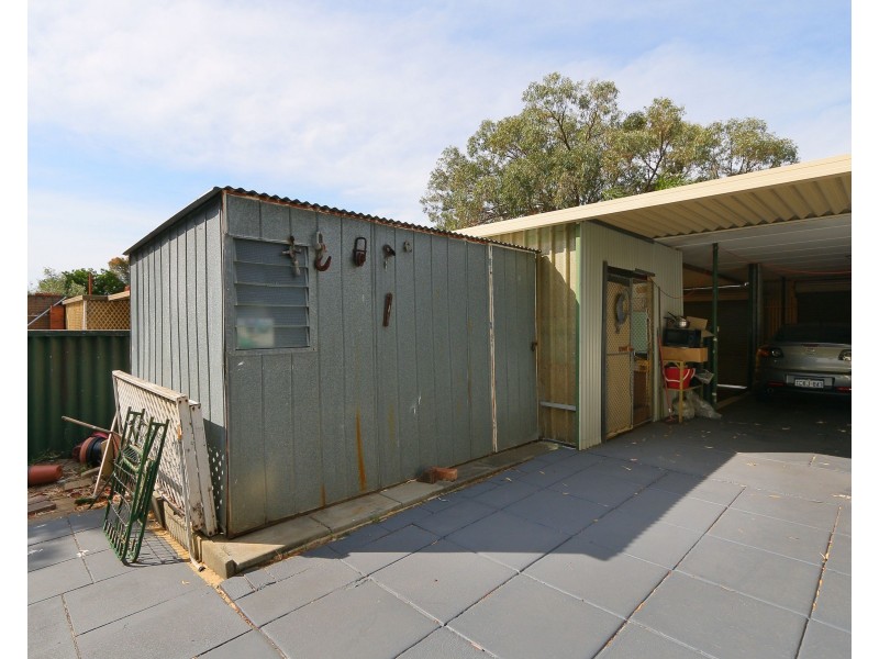 33 Chelsfield Street, Gosnells WA 6110