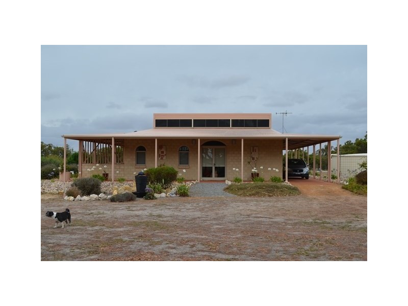 7 Warburton Street, Tenterden WA 6322