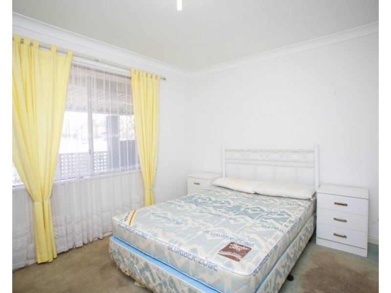 64A Amanda Drive, Camillo WA 6111
