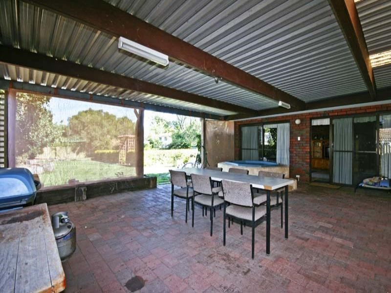 16 Teak Way, Maddington WA 6109