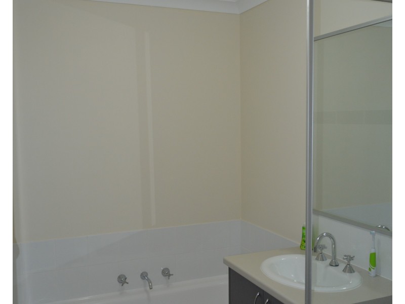 27 Liberation Street, Harrisdale WA 6112