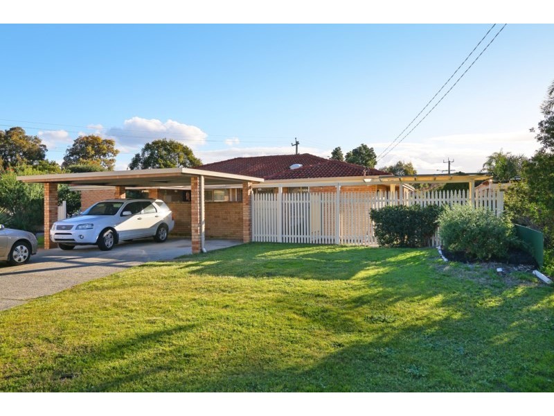7A Berala Court, Camillo WA 6111