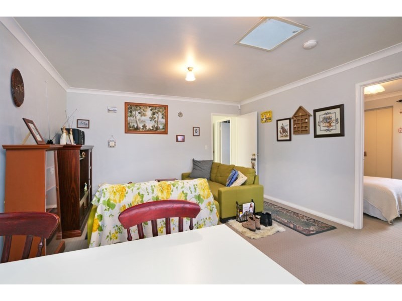 7A Berala Court, Camillo WA 6111