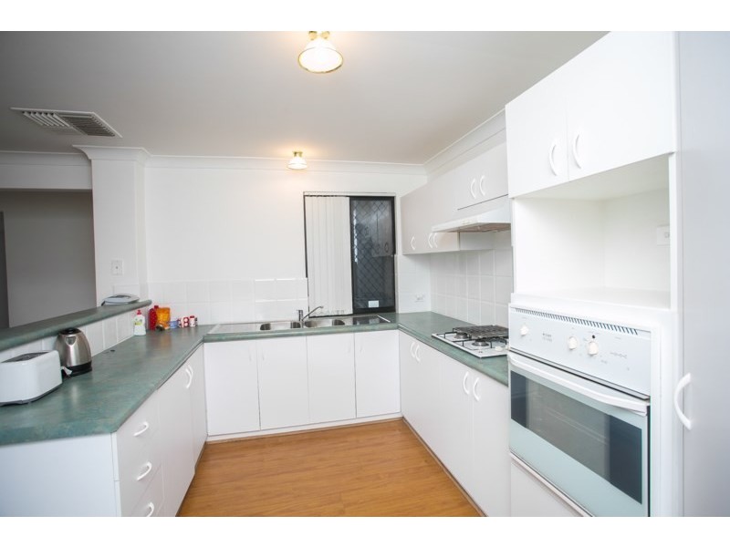 24/22 Attfield Street, Maddington WA 6109