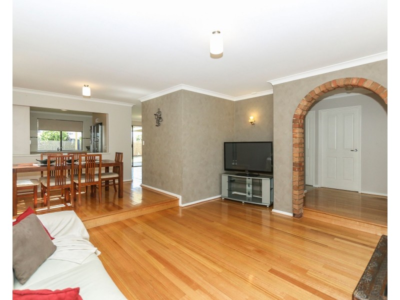 36 Harpenden Street, Huntingdale WA 6110
