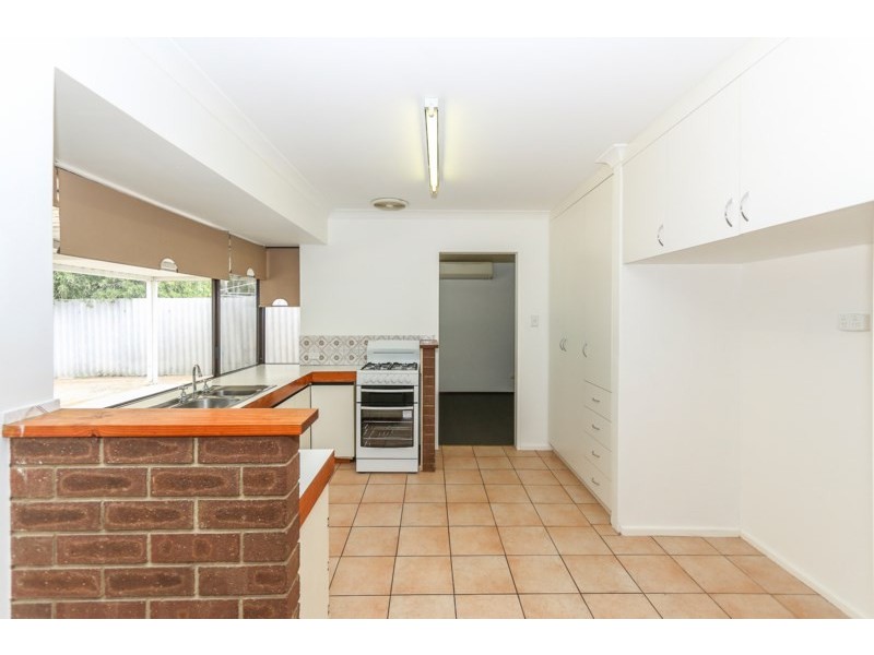 27 James Street, Gosnells WA 6110
