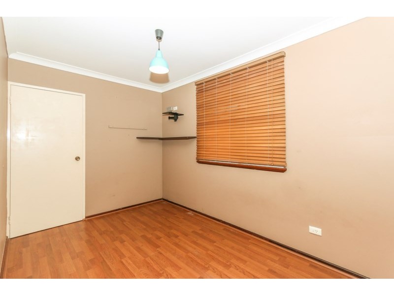 27 James Street, Gosnells WA 6110