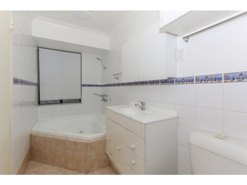 27 James Street, Gosnells WA 6110