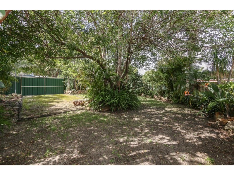 27 James Street, Gosnells WA 6110