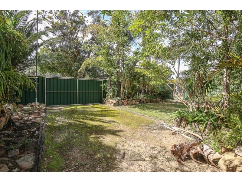 27 James Street, Gosnells WA 6110