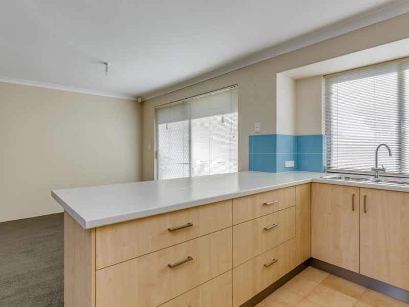 3 Belaring Place, Kenwick WA 6107