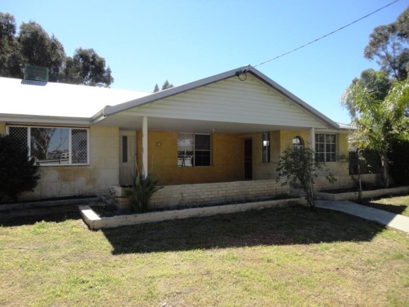 314 Kenwick Road, Maddington WA 6109