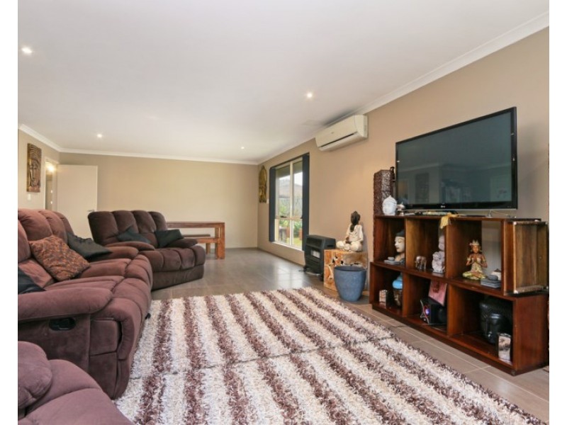 3 Cranbourne Way, Byford WA 6122