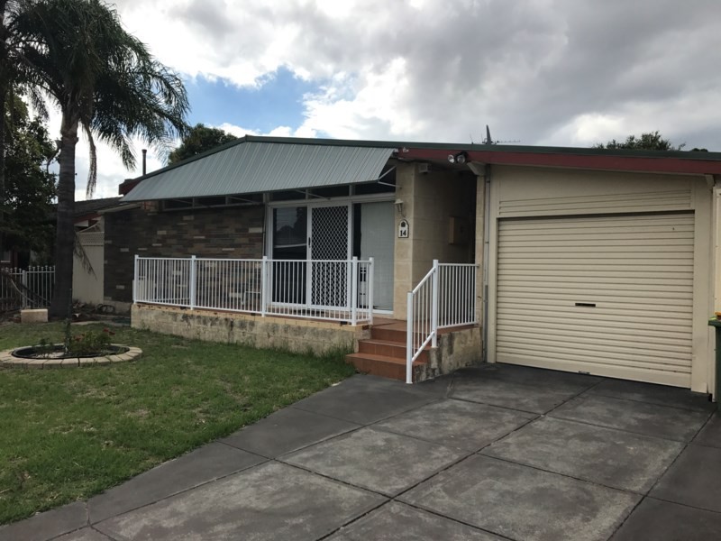 14 Gosnells Road West, Maddington WA 6109