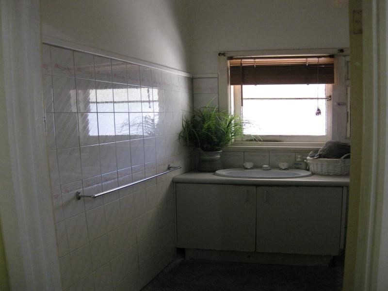 2016 Albany Highway, Maddington WA 6109