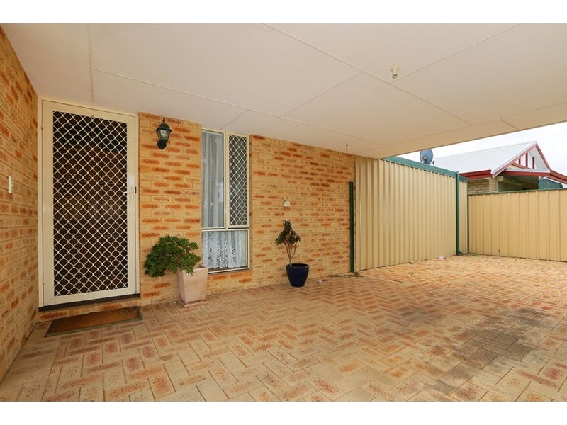 15 Akma Court, Maddington WA 6109