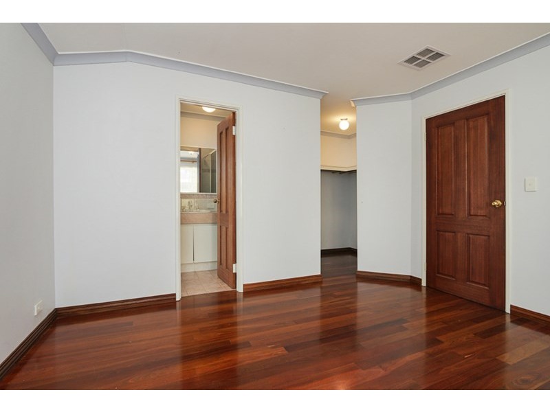 15 Akma Court, Maddington WA 6109