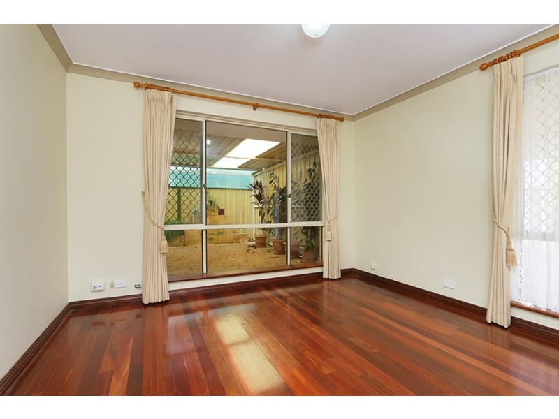 15 Akma Court, Maddington WA 6109