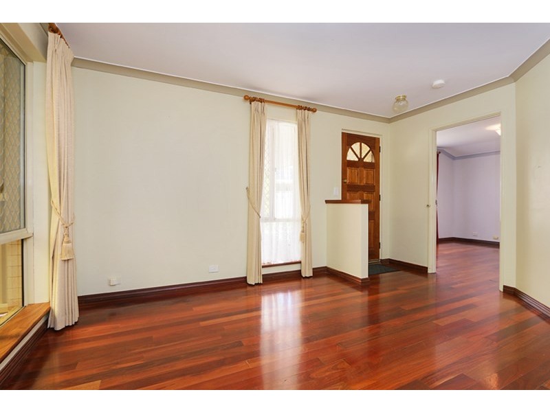 15 Akma Court, Maddington WA 6109