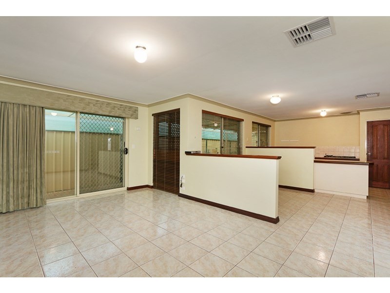 15 Akma Court, Maddington WA 6109