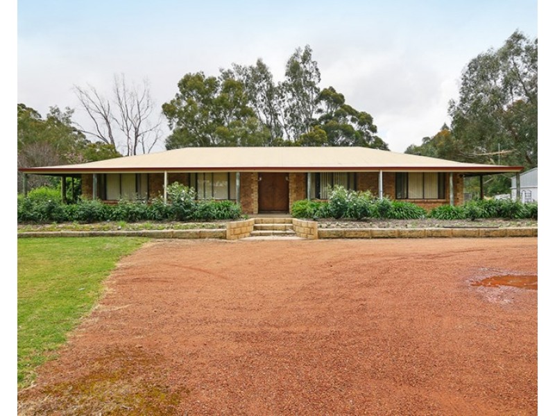 59 Rain Lover Court, Darling Downs WA 6122