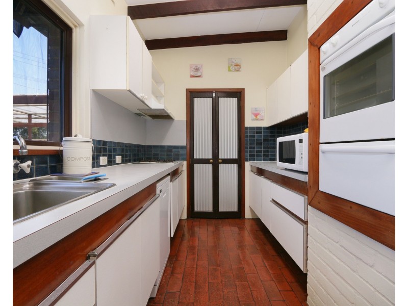 38 Chamberlain Street, Gosnells WA 6110