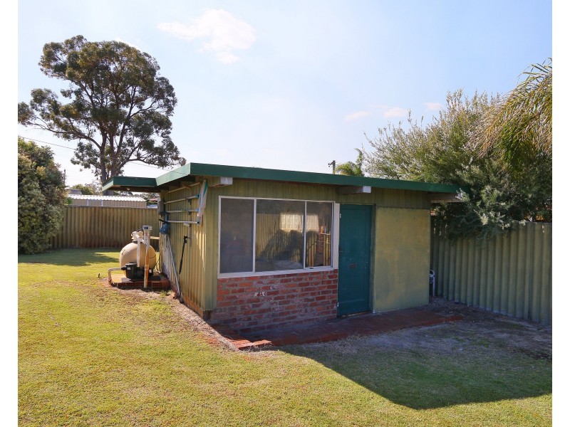 38 Chamberlain Street, Gosnells WA 6110