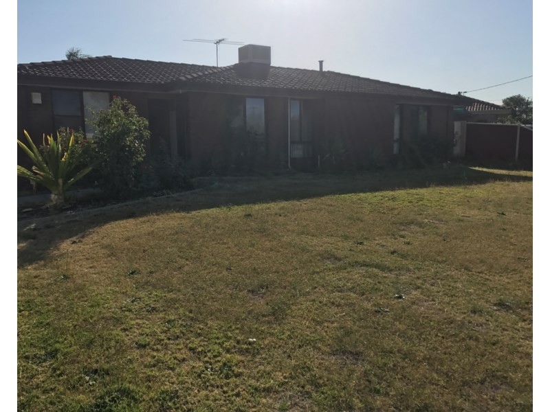 7 Compton Road, Gosnells WA 6110