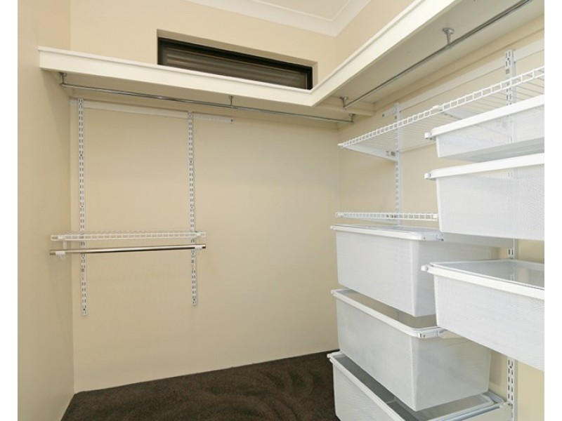 8 Elba Place, Thornlie WA 6108