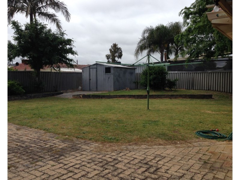10 Michel Crescent, Gosnells WA 6110