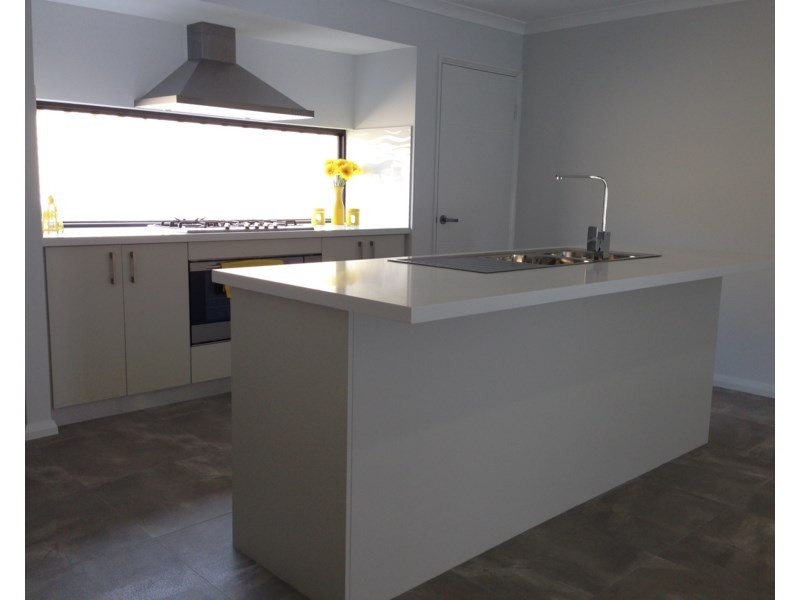 198 Warton Road, Huntingdale WA 6110