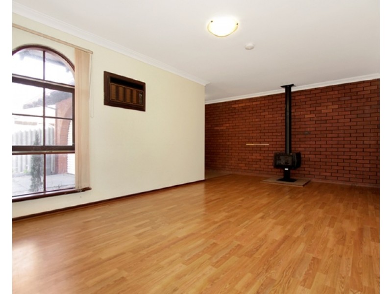 10 Haffner Court, Maddington WA 6109