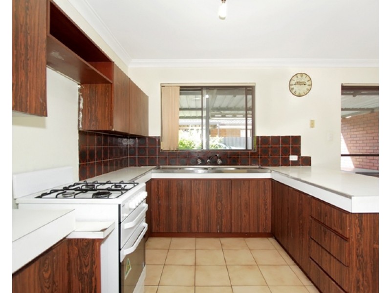 10 Haffner Court, Maddington WA 6109