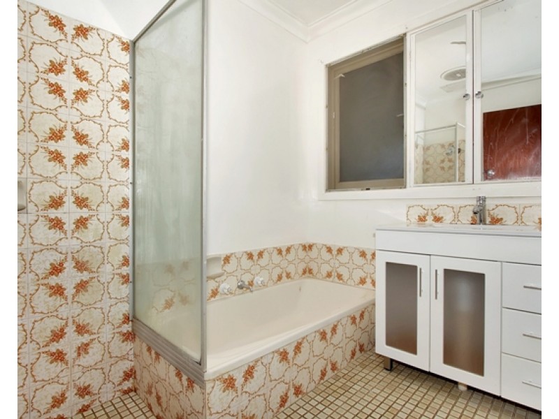 10 Haffner Court, Maddington WA 6109