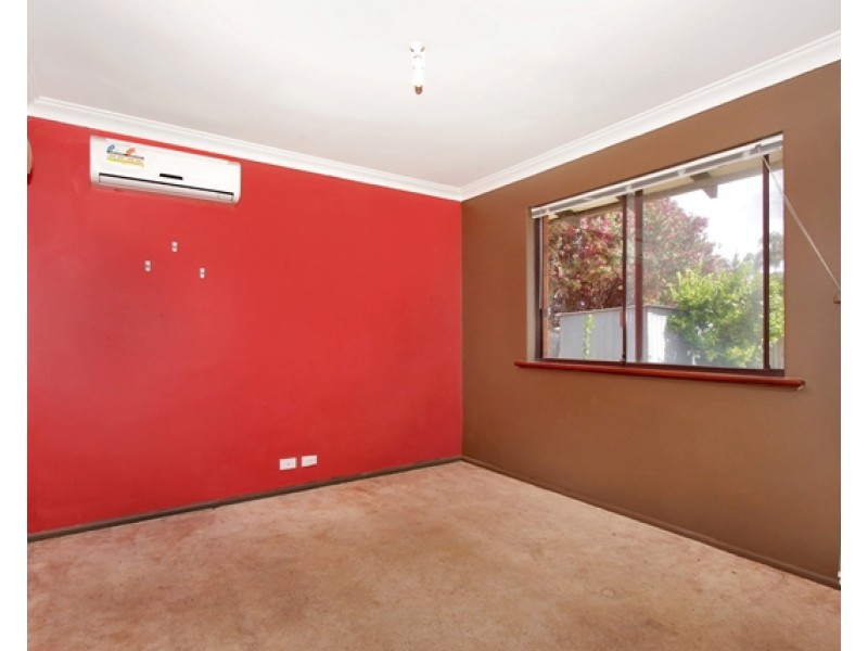 10 Haffner Court, Maddington WA 6109